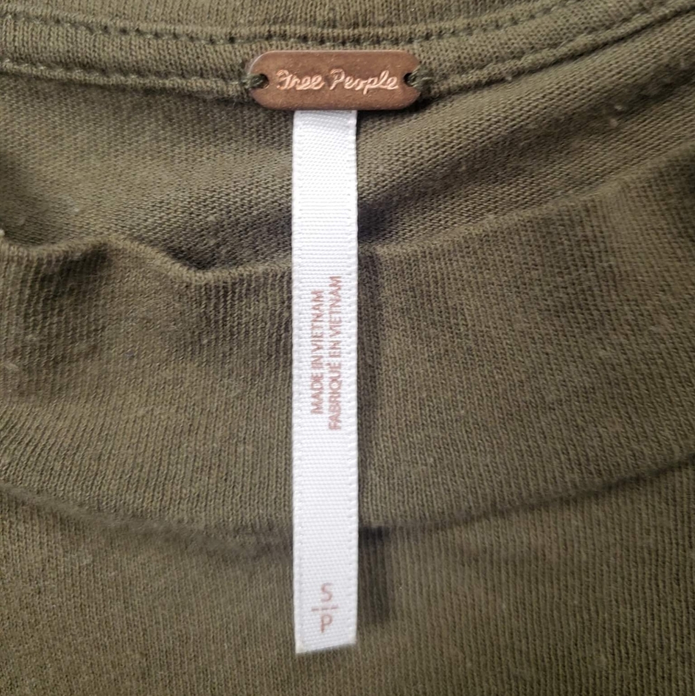 Free People mock neck short sleeve shirt, size small, olive green